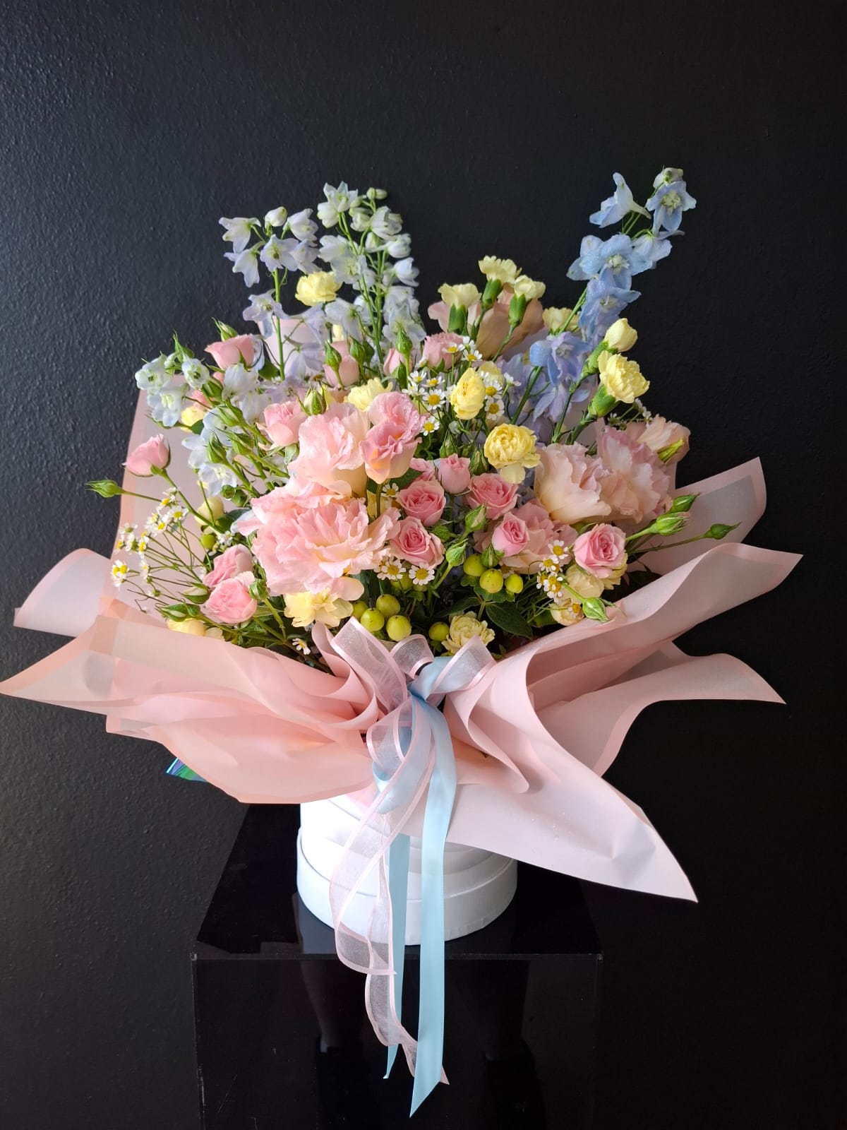 Mother's Day Luxe Pastel Flower Hat Box Arrangement
