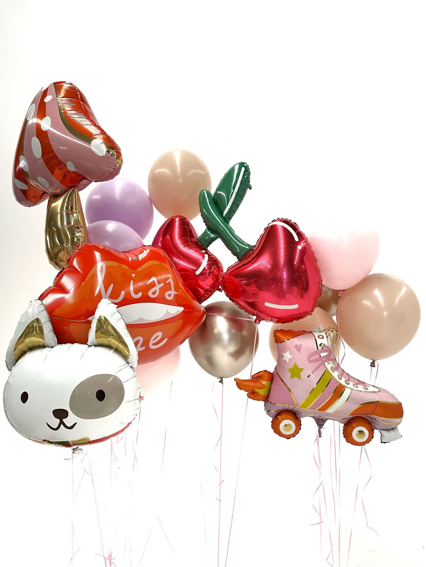 Kiss Me Giant Balloon Bunch