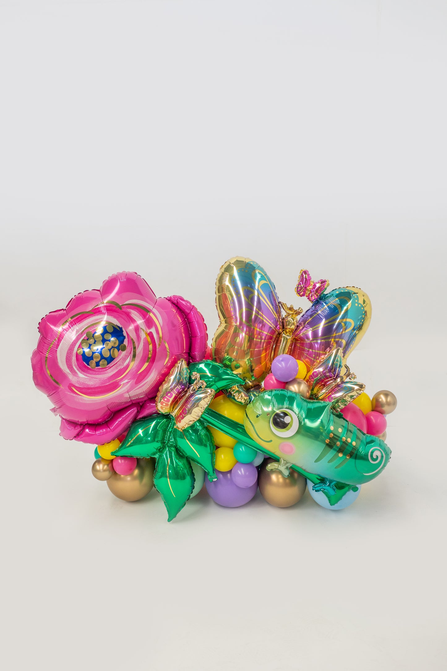 Tropical Rainforest Balloon Feature with Flowers, Butterflies, and Birds